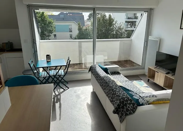 Joli Sur Le Port Pornic